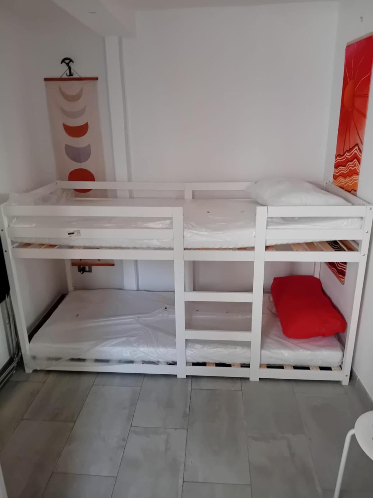 Room In Historical City Centre With Private Bathroom Catania Exterior photo